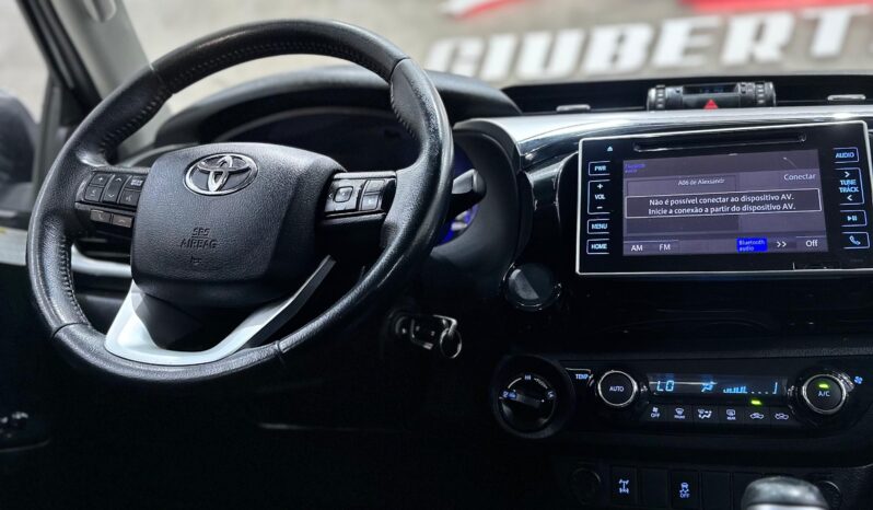 Toyota Hilux CD SRV 4X4 2.8 TDI Diesel Aut. 2021 full