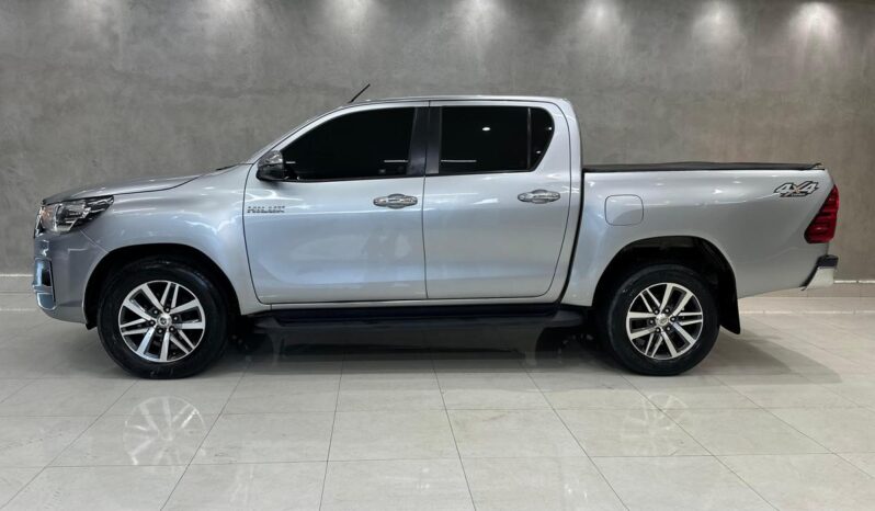 Toyota Hilux CD SRX 4X4 2.8 TDI 16V Diesel Aut. 2016 full