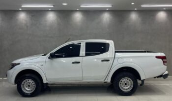 Mitsubishi L200 Tri. Outd. GLX 2.4 CD 4X4 Die. MEC 2023 full
