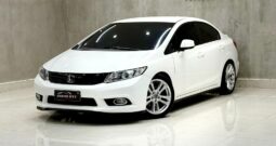 Honda Civic LXS 1.8/1.8 230 CV