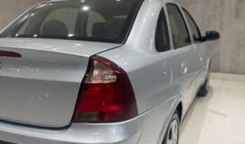 Chevrolet Corsa Sedan Premium full