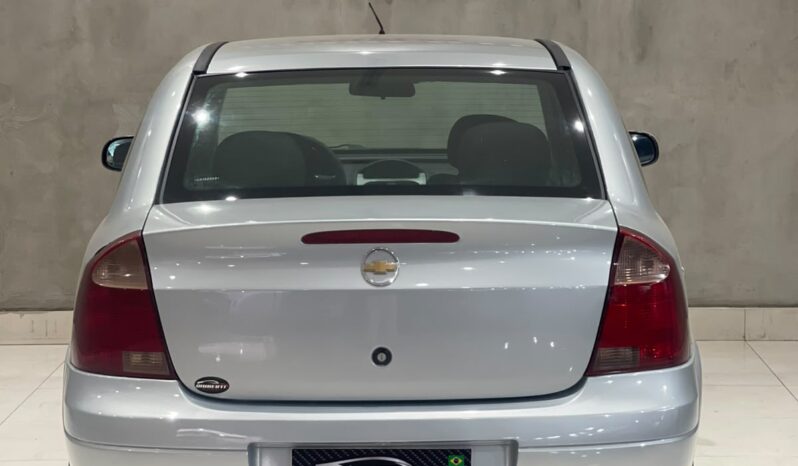 Chevrolet Corsa Sedan Premium full
