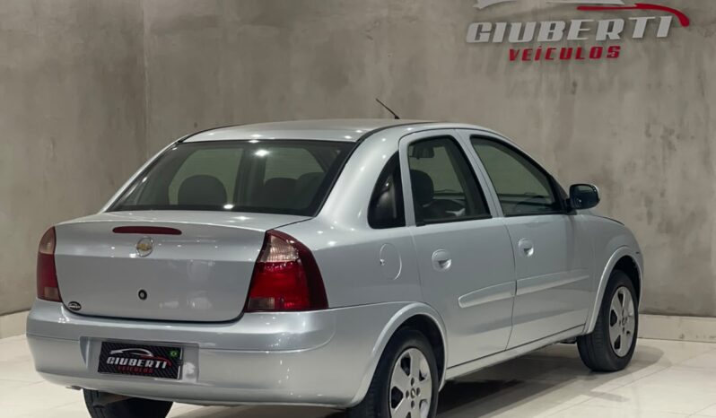 Chevrolet Corsa Sedan Premium full