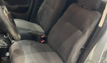Chevrolet Corsa Sedan Premium full