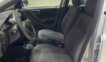 Chevrolet Corsa Sedan Premium full