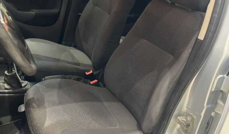 Chevrolet Corsa Sedan Premium full