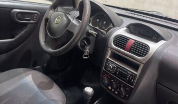 Chevrolet Corsa Sedan Premium full
