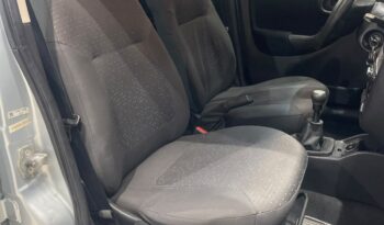 Chevrolet Corsa Sedan Premium full
